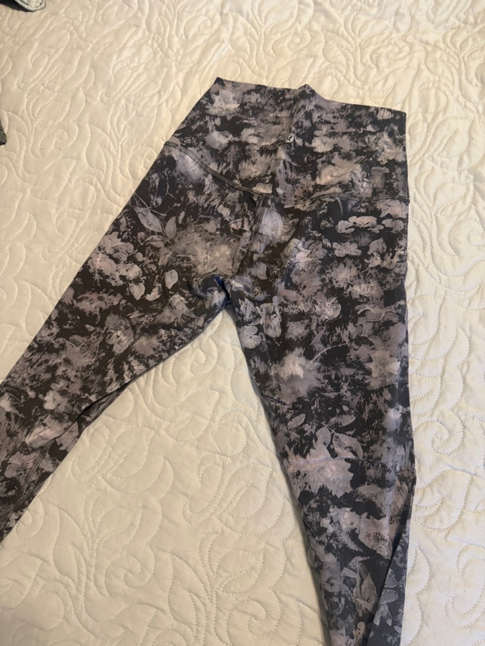 lululemon athletica Gray and Black Floral Print Leggings